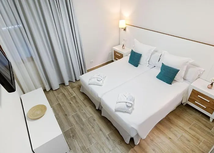 Nasas بلايا ديل إنغلز